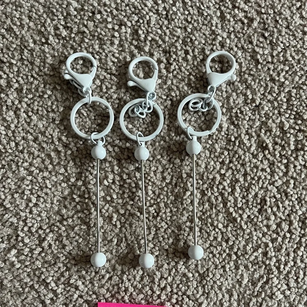 White Keychain Set - Picture 1 of 1